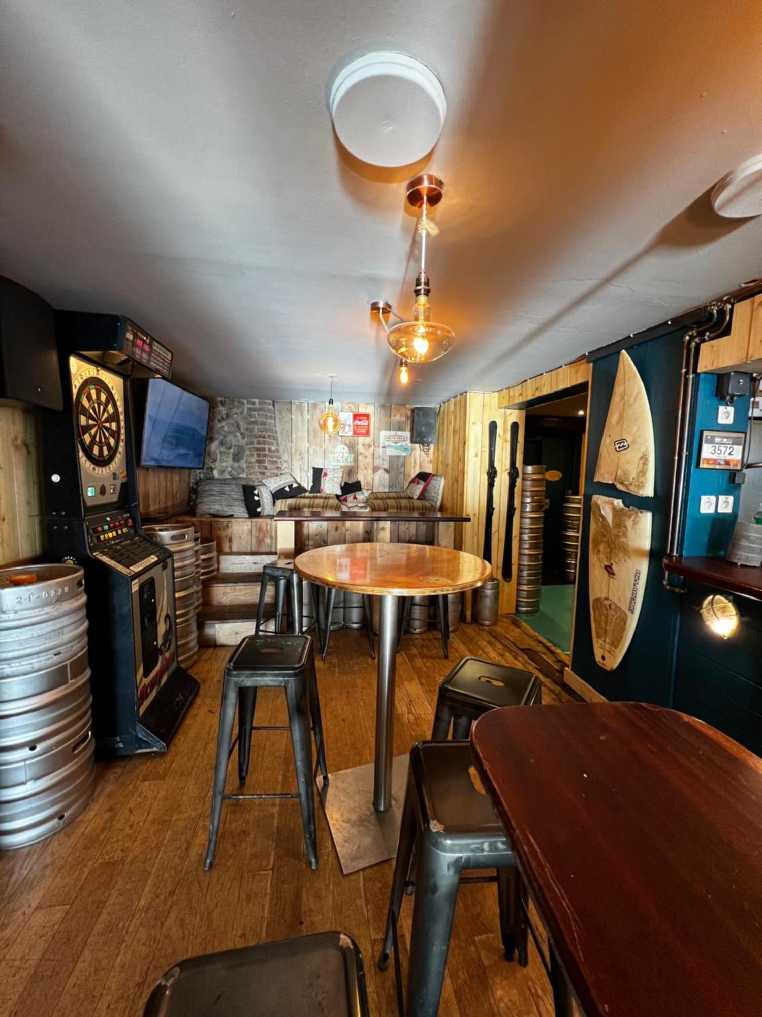 Logis - La Petite Rade Hotel