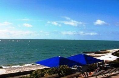 Logis - La Petite Rade Hotel 3*